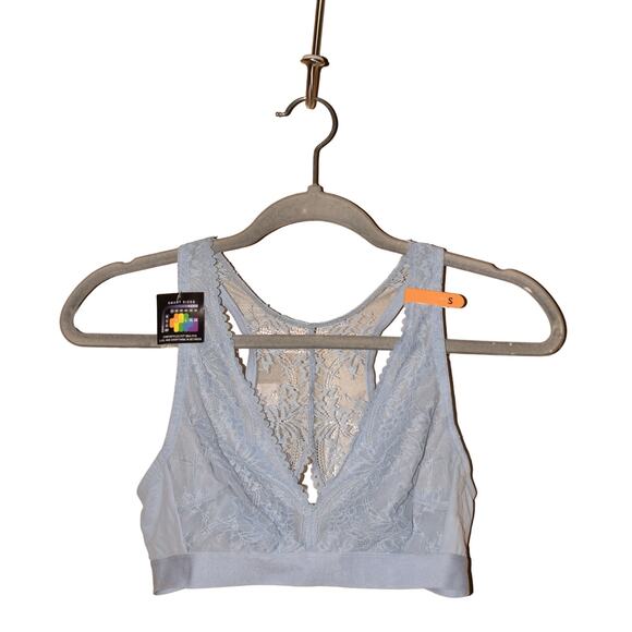 BALI NEW $44 Comfort Revolution Comfy Glam Plunge Lace Bralette Light Blue Small - Picture 1 of 3